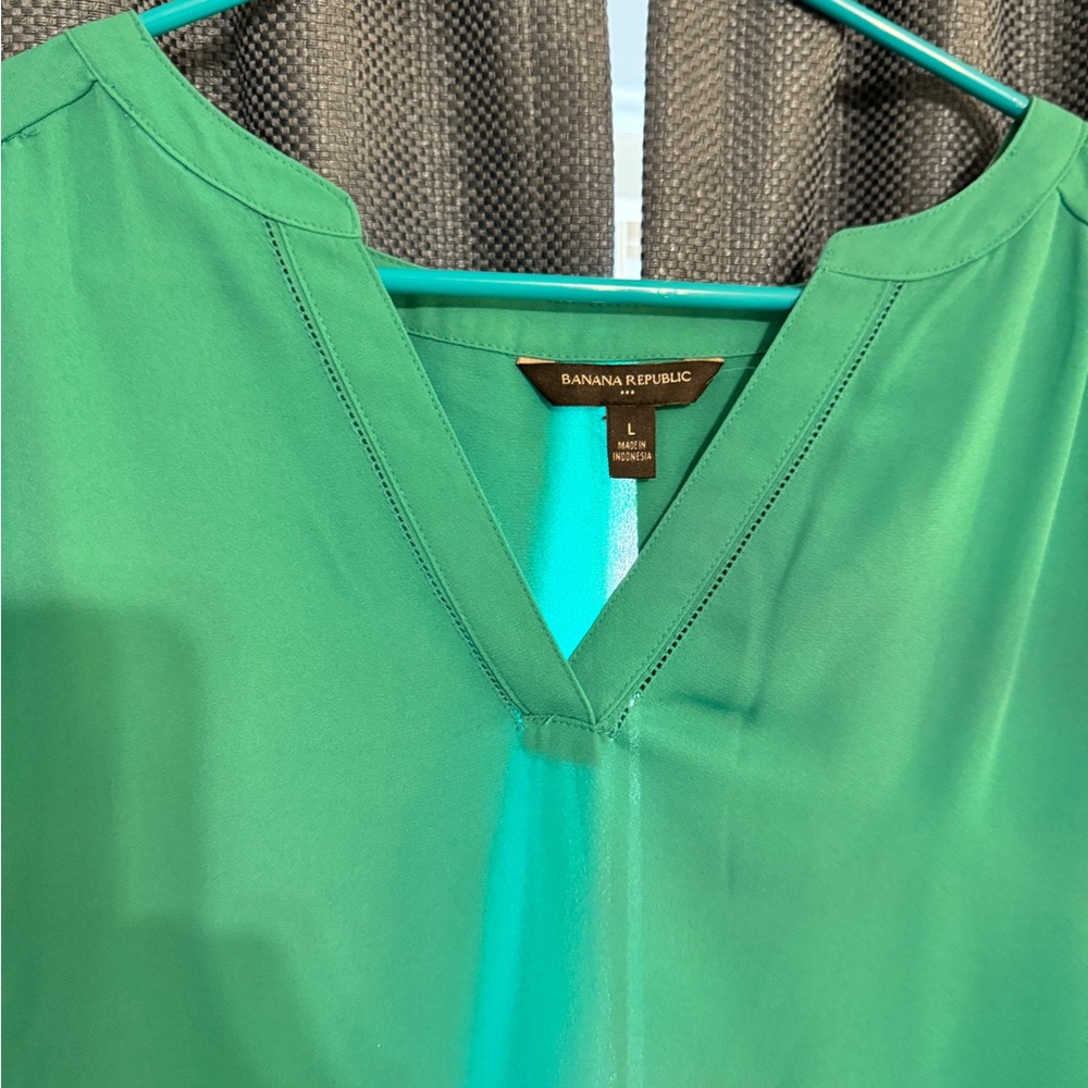 Green Banana Republic blouse.